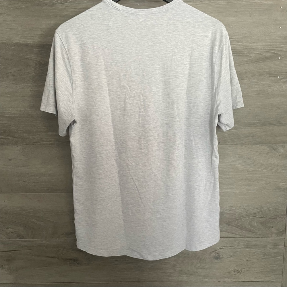 Lululemon Short sleeve T-Shirt - Picture 2 of 3